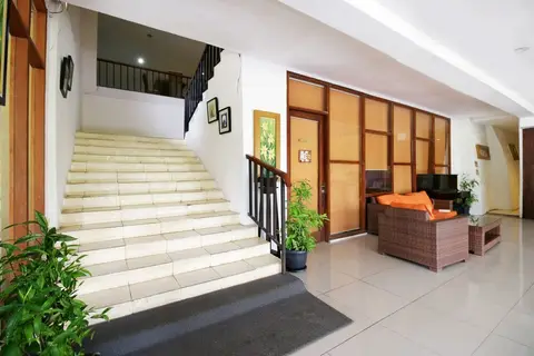 Airy Sentul Babakan Tumas 16 Bogor — фото 1