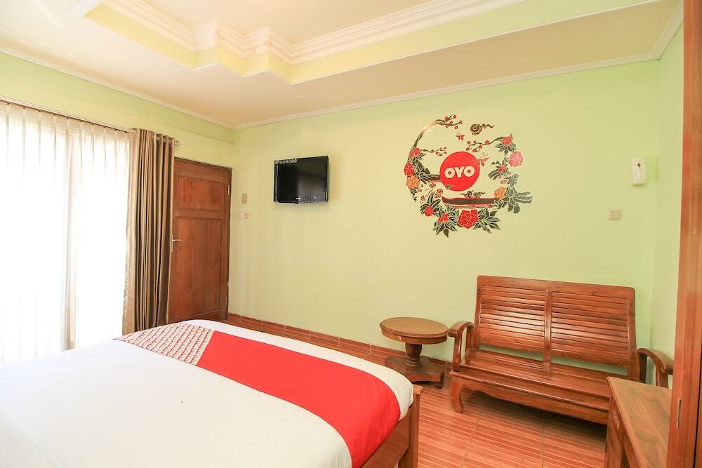 Сидоарджо: OYO 233 Hotel Global Inn