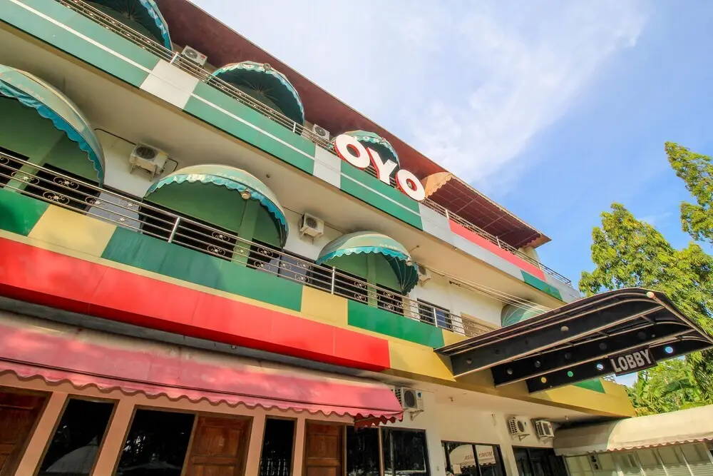 Сидоарджо: OYO 233 Hotel Global Inn