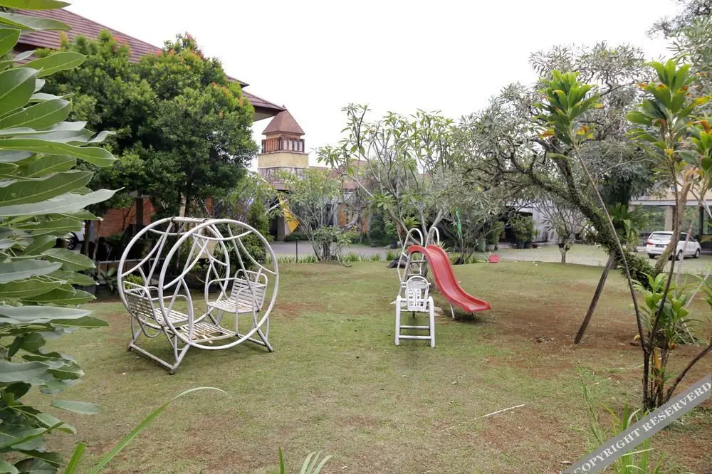 Богор: Airy Batu Tulis Raden Saleh Danasasmita 165 Bogor