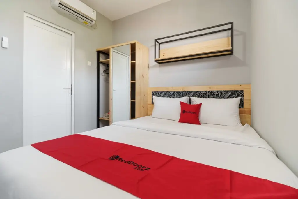 Джакарта: RedDoorz near Plaza Atrium Senen