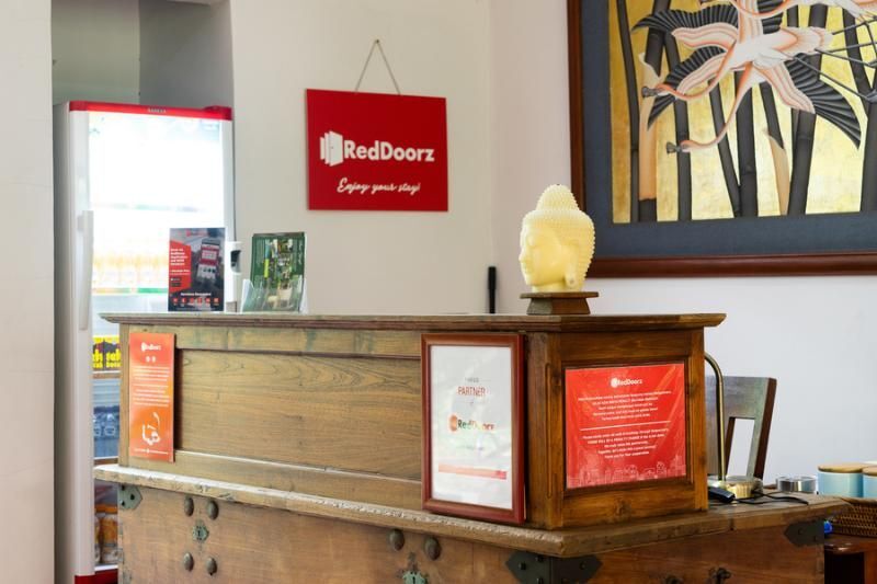 Reddoorz Plus Near One Belpark Mall Cilandak — фото 1