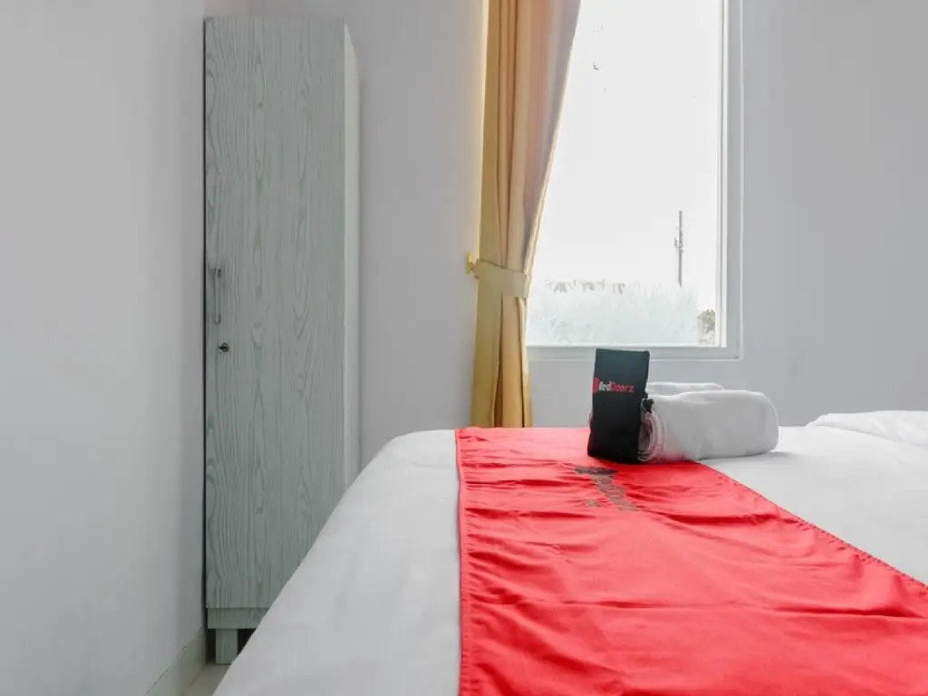 Джакарта: RedDoorz Plus near Taman Rasuna Menteng