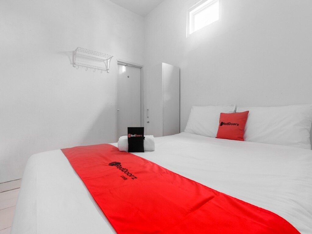 Джакарта: RedDoorz Plus near Taman Rasuna Menteng