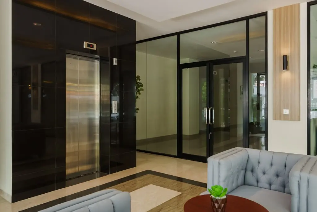 Джакарта: Residences by RedDoorz @ Guntur Raya Setiabudi