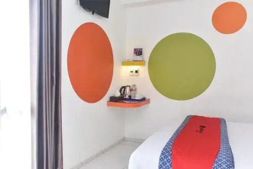 Маланг: Reddoorz Plus Near Alun Alun Malang