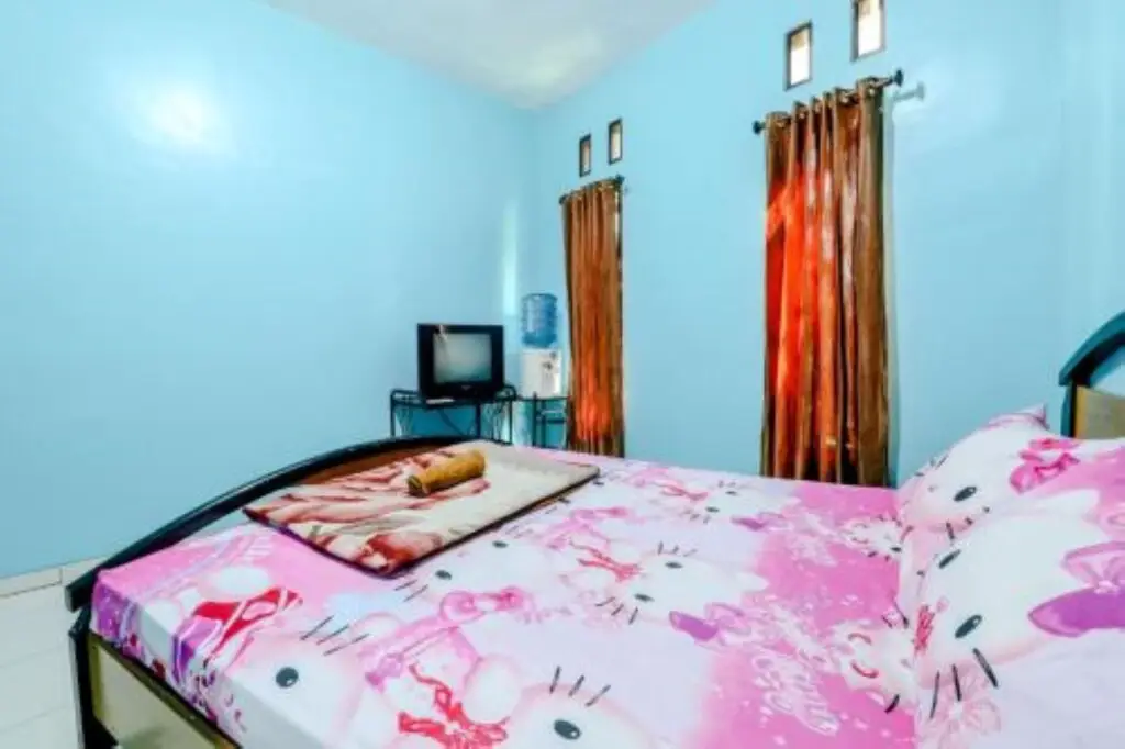 Бату: Puspa Sari Villa and Homestay