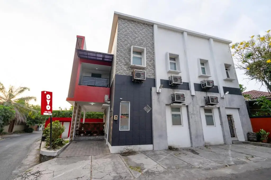 Ngaglik: OYO 1829 Zaira House