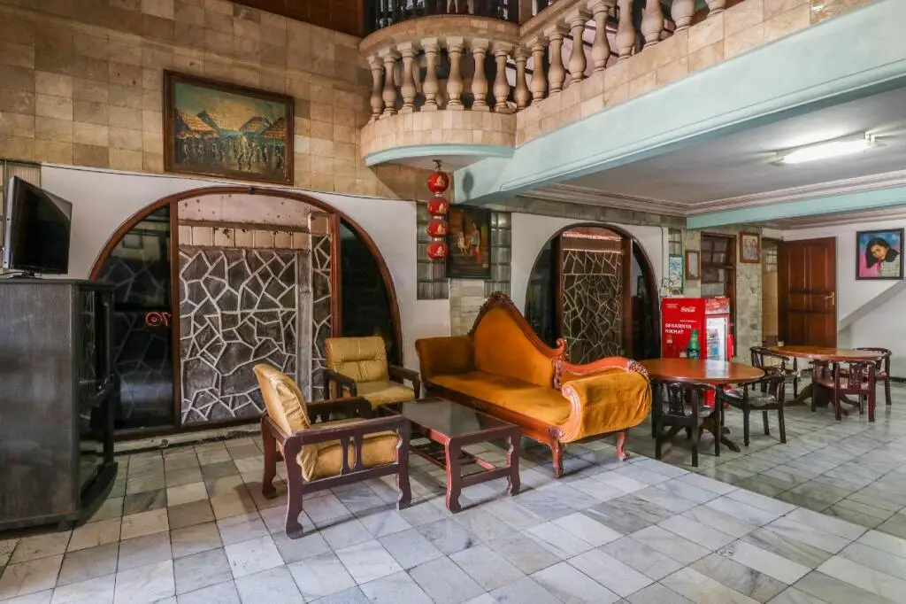 Денпасар: OYO 2580 Hotel Puri Royan