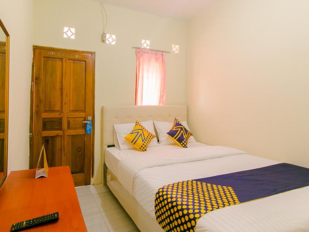 Барос: SPOT ON 2750 Ayu Homestay Syariah