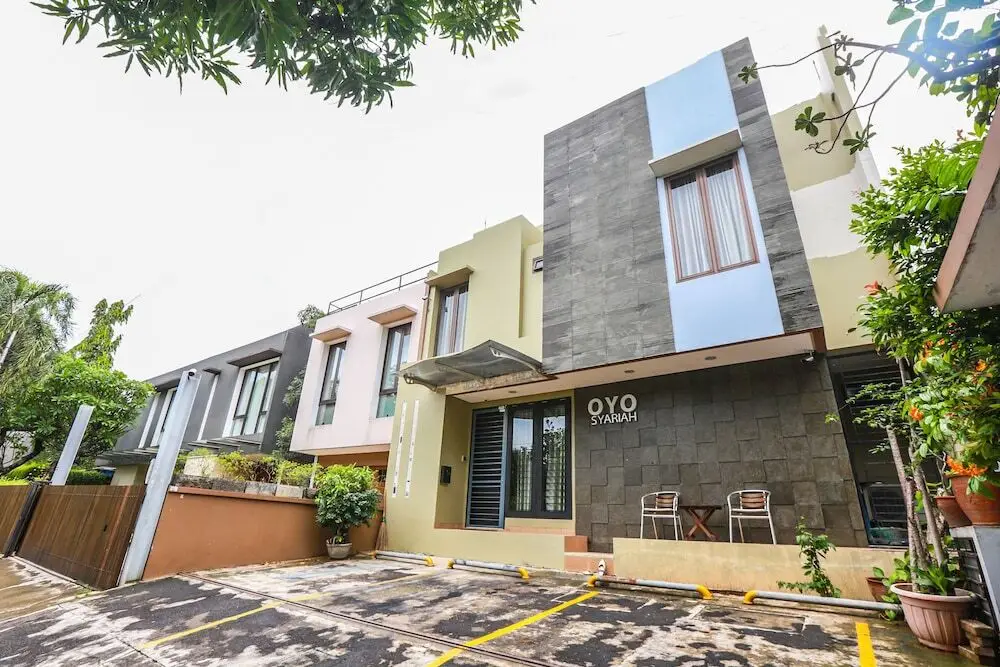 Джакарта: OYO 2323 The One Residence Syariah