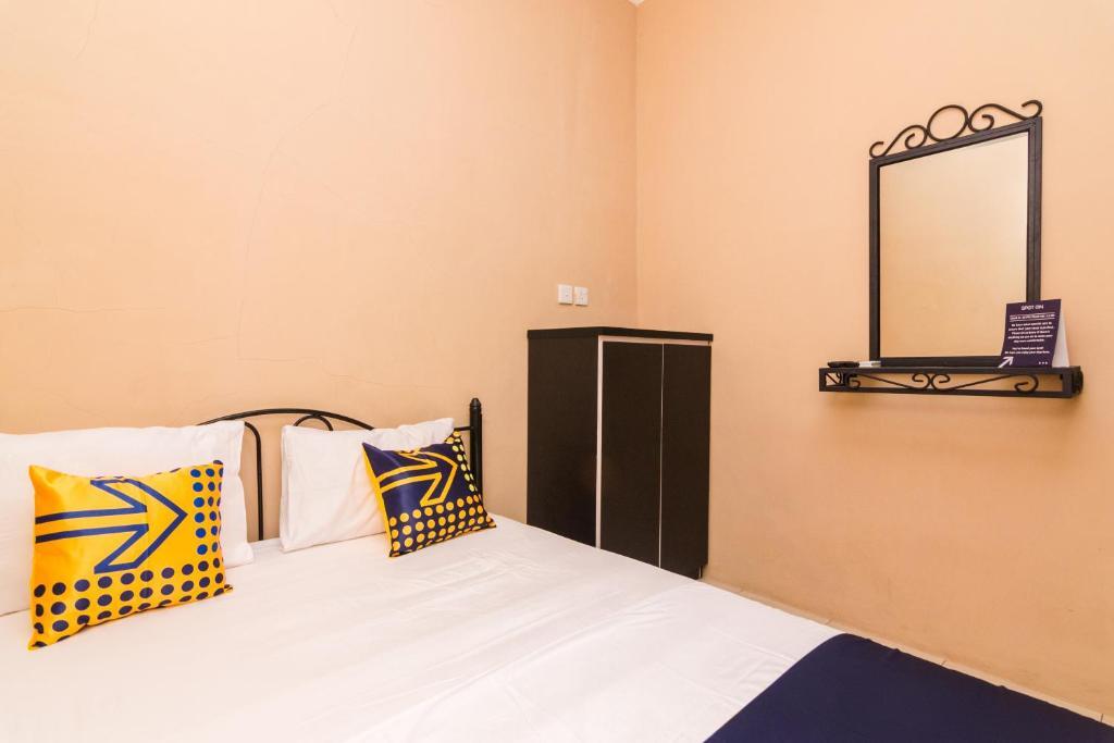 Батам: SPOT ON 2755 Zainab Homestay Syariah