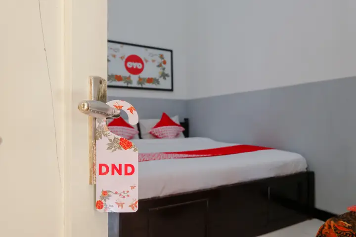 Бату: OYO 1028 Garuda Residence