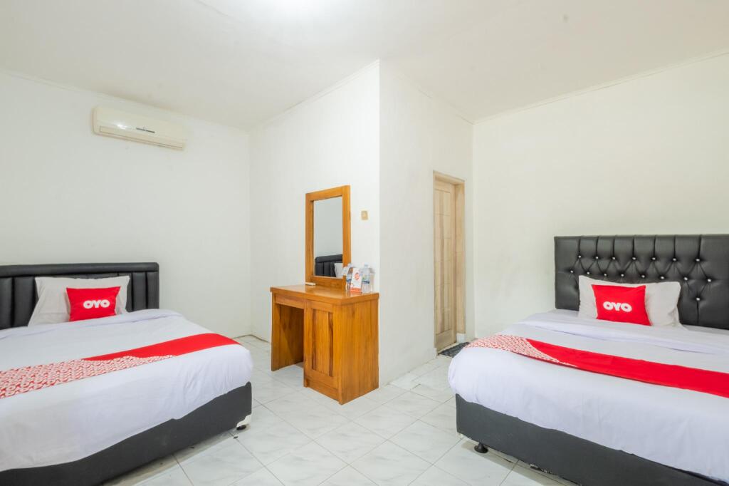 Сикакак: OYO 951 Cempaka Ratu Beach Resort