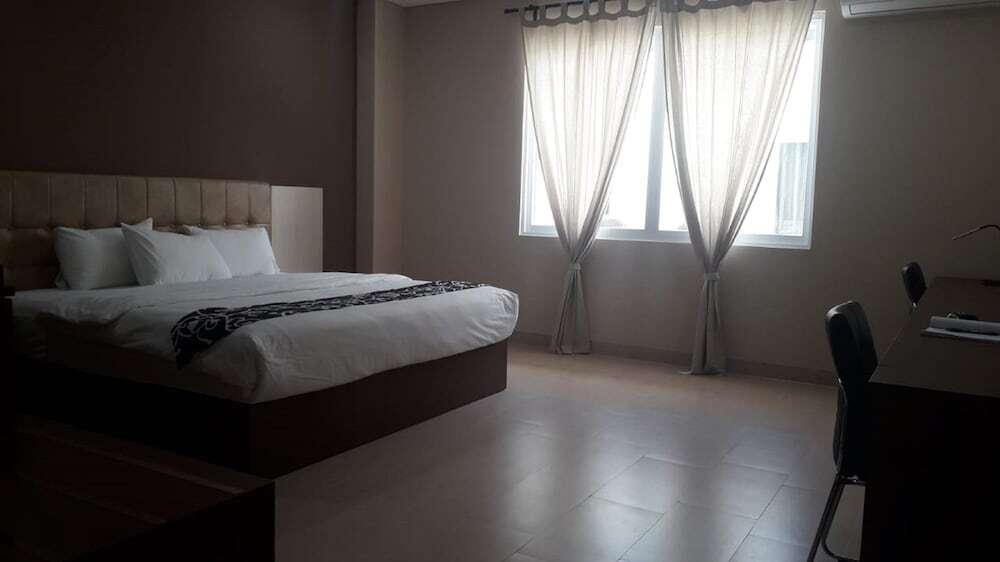 Паданг: OYO 1331 K2 Wisma