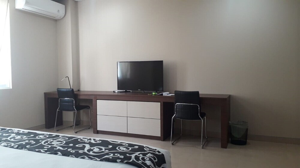 Паданг: OYO 1331 K2 Wisma