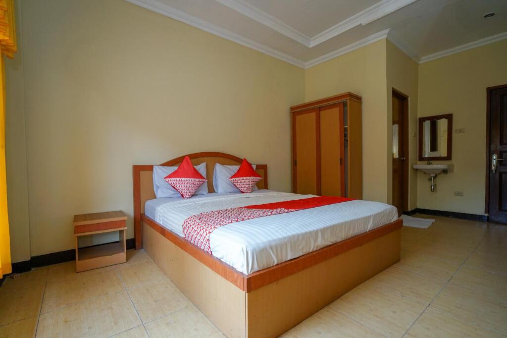 Палембанг: OYO 1273 Hotel Belvena