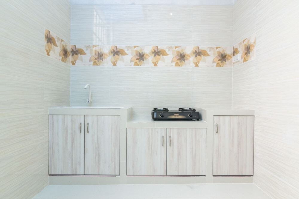 Танджунг Пинанг: Oyo 1330 Tanjungpinang Residence Syariah