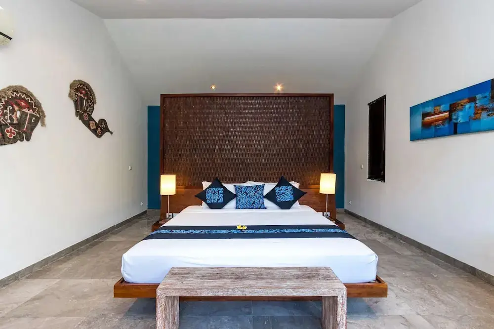 Кута: Bali Villa Near the Beach, 2080