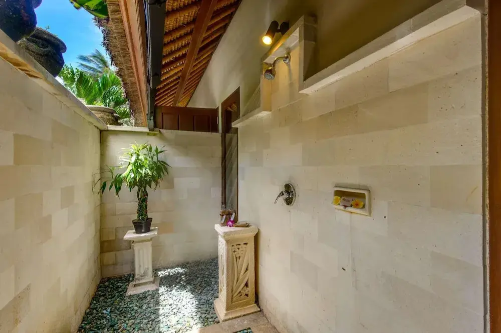 Bali Villa Near the Beach, 2015 — фото 1