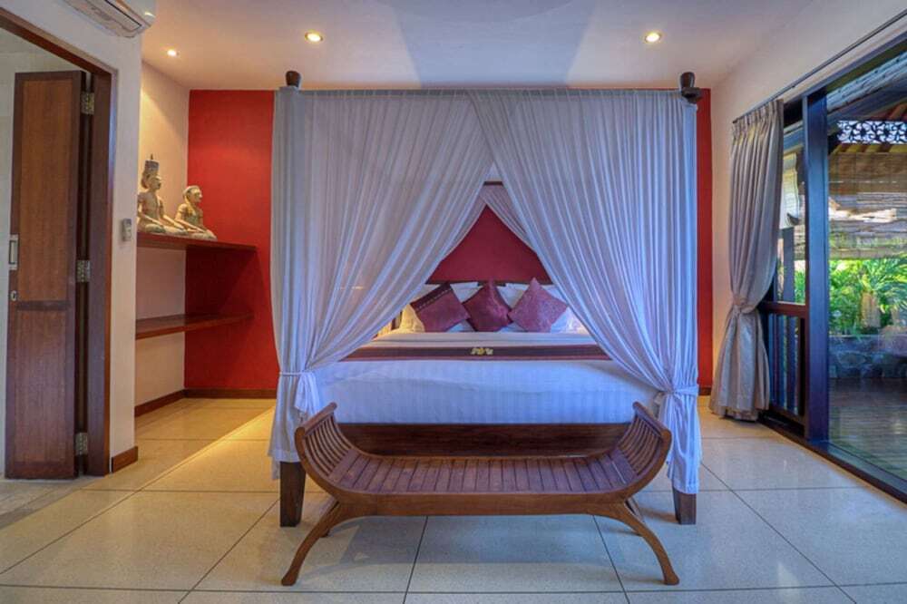 Кута: Luxury Villa in Bali near Beach, Bali Villa 2024