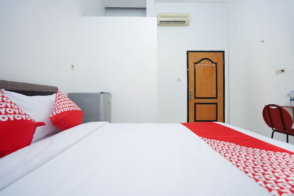 Сурабая: OYO 1624 Panjang Jiwo Residence