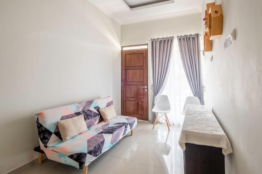 Гарут: OYO 1504 Alana Gardenia Syariah