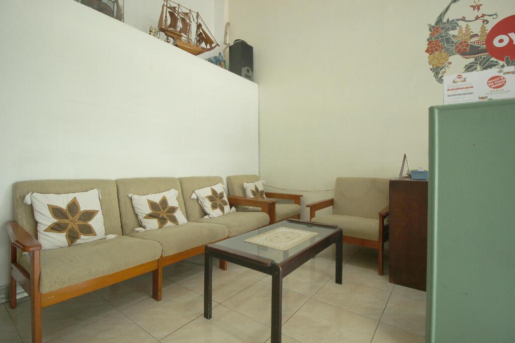 Бандар-Лампунг: OYO 1448 Kartini Residence Syariah