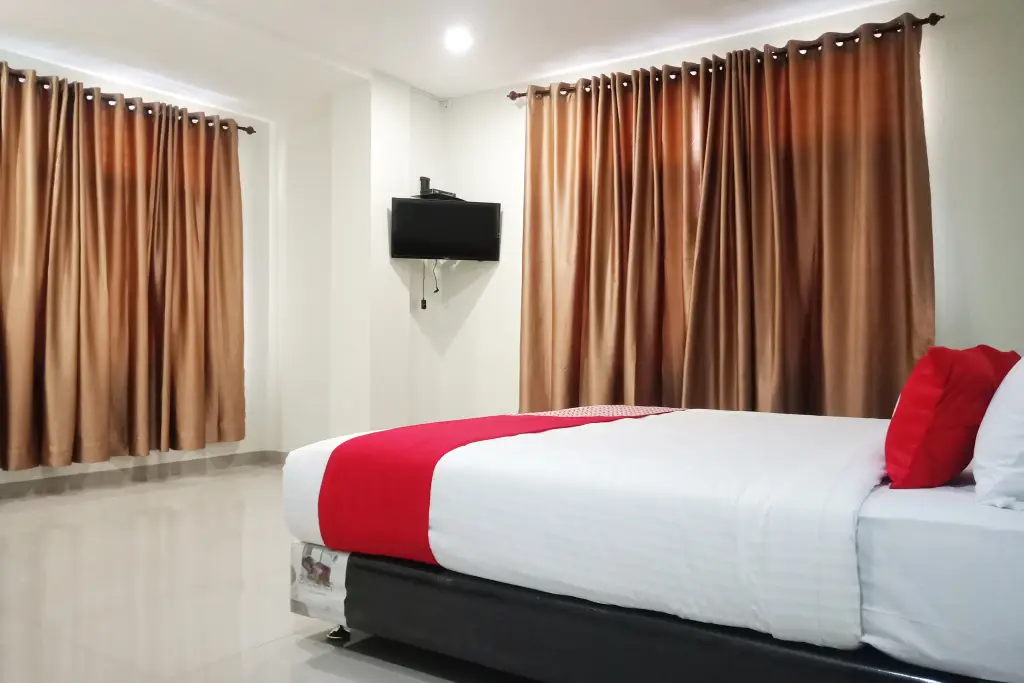 Озеро Тоба: OYO 2382 Wisata Hotel