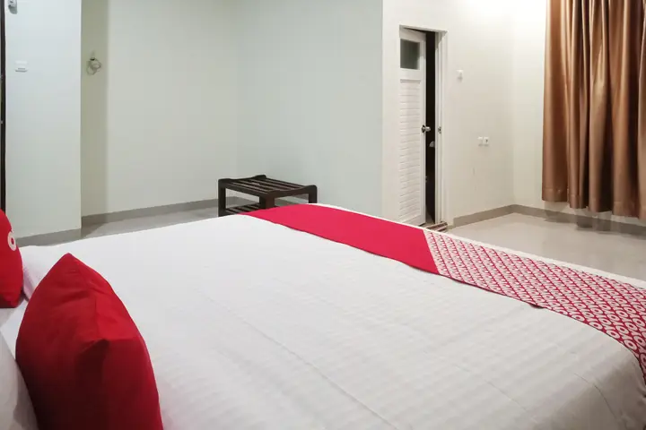 Озеро Тоба: OYO 2382 Wisata Hotel