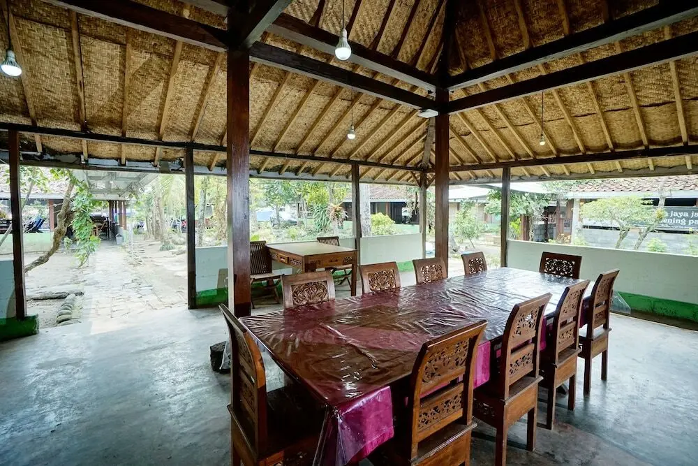 Ngaglik: SPOT ON 2653 Omah Mbah Lurah Syariah