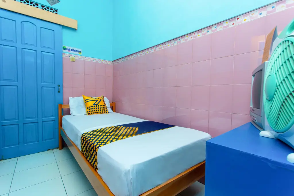 Пурвокерто: SPOT ON 2871 Hotel Budi