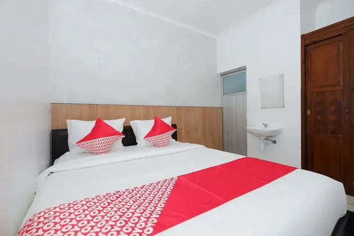 Суракарта: Super OYO 2803 Orchid House