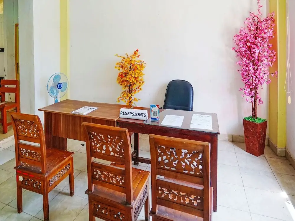 Палембанг: OYO Life 2820 Hotel Perdana Syariah