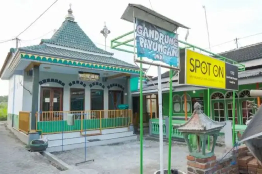 Баньюванги: SPOT ON 1762 Gandrung Payungan Family Inn