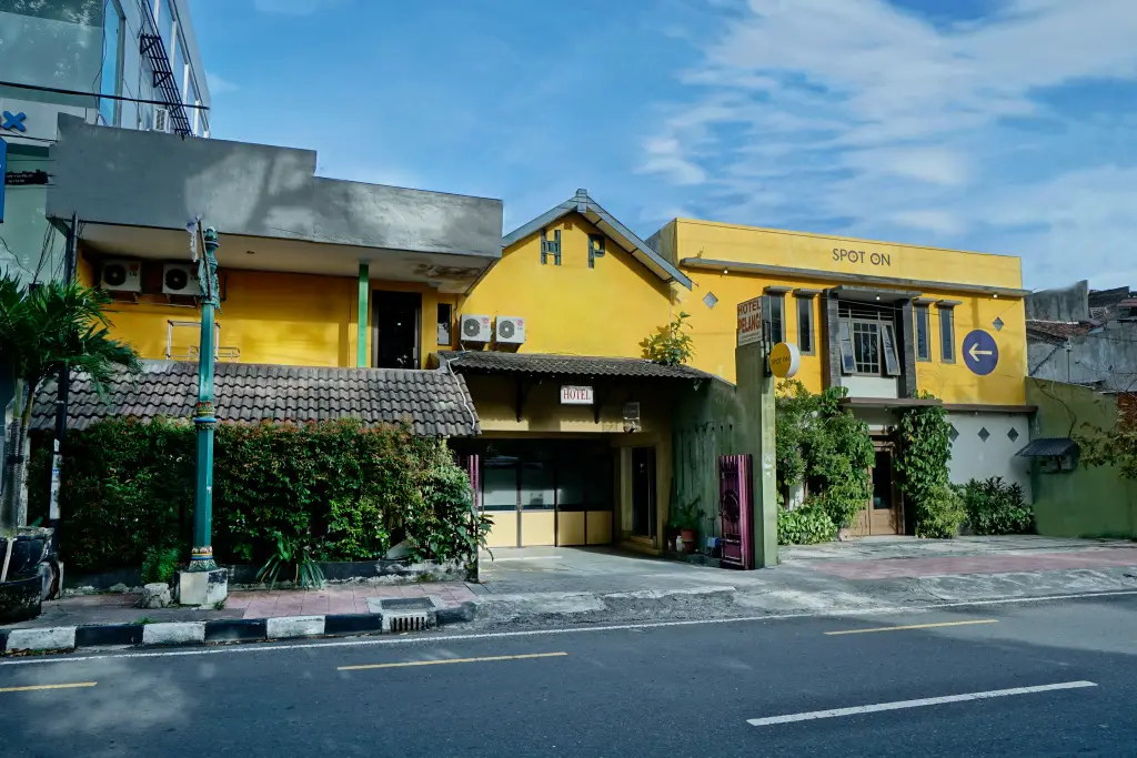 Джокьякарта: SPOT ON 2857 Hotel Pelangi