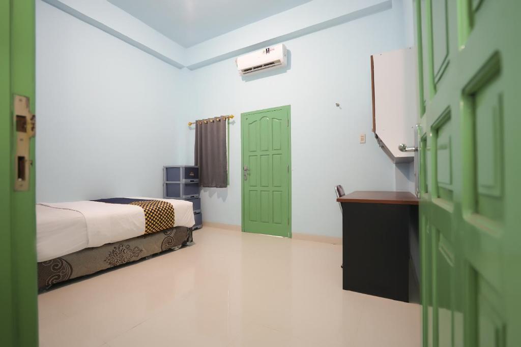 Палембанг: OYO 2738 818 Home Stay