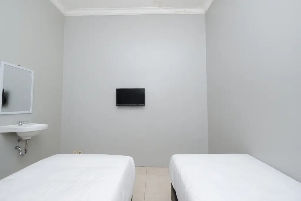 Суракарта: OYO 2737 D'Kost