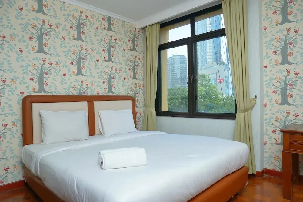 Джакарта: Modern and Spacious 2BR at Kusuma Chandra Apartment By Travelio