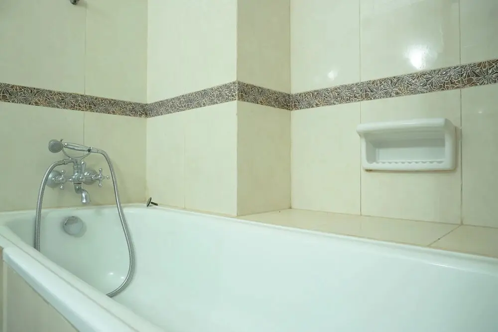 Джакарта: Modern and Spacious 2BR at Kusuma Chandra Apartment By Travelio