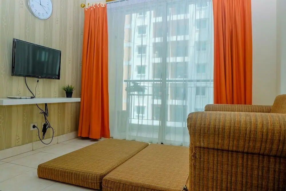 Джакарта: 2BR City Home Apartment