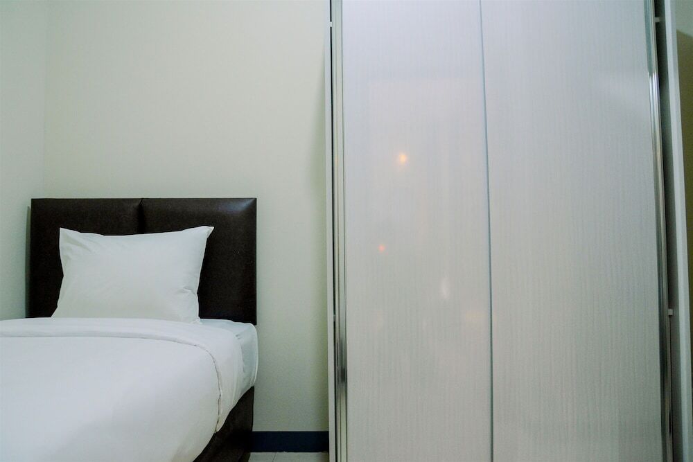 Джакарта: Gading Greenhill 2BR Apartment near Singapore International School