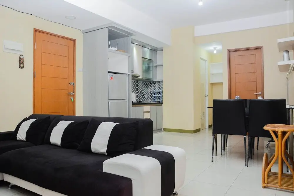 Cozy and Modern 3BR Apartment at Gading Greenhill — фото 1