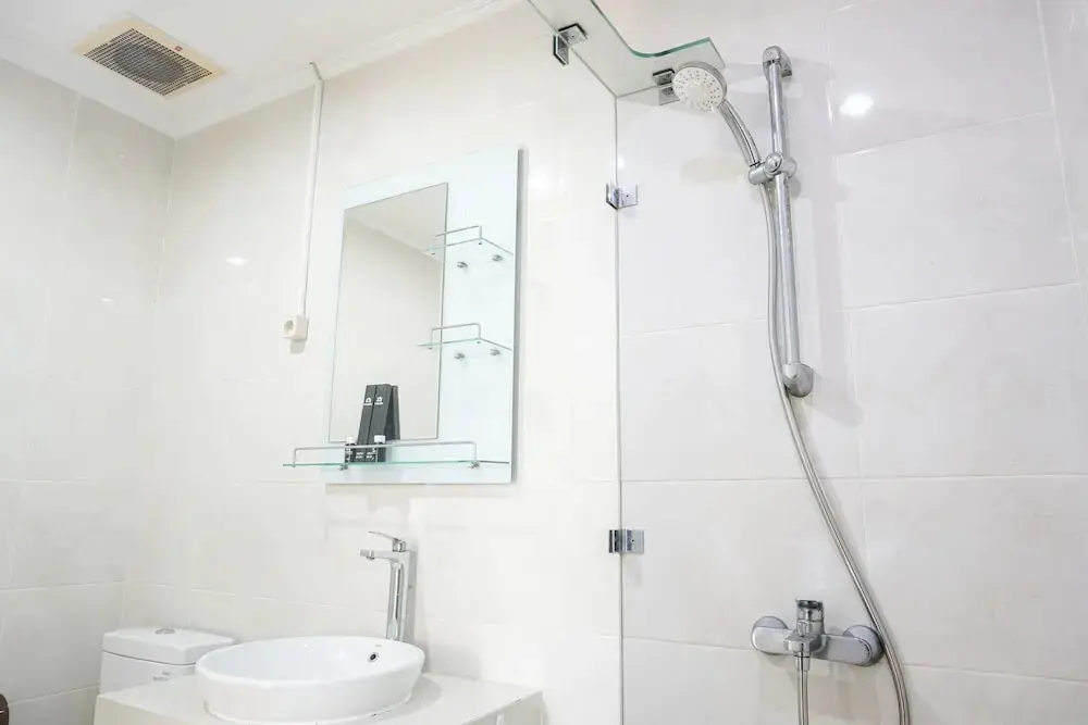 Джакарта: Best Choice Pool View 3Br Apartment At Paladian Park