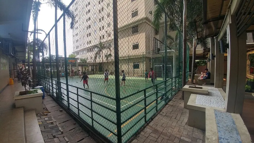 Джакарта: Convenient and Compact 2BR Gading Nias Apartment