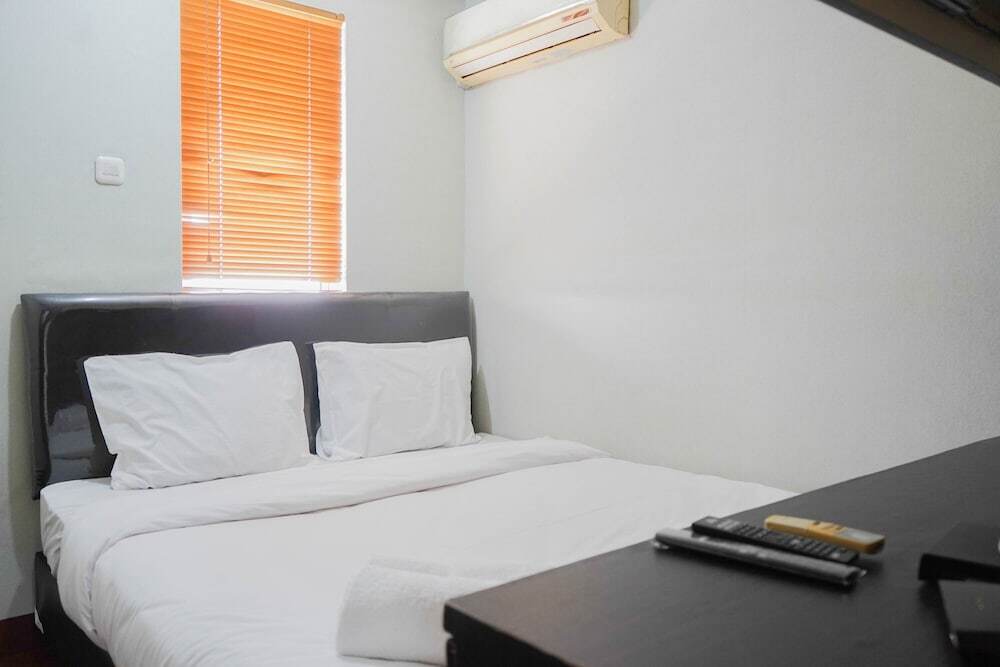Джакарта: Comfy 1BR Teluk Intan Apartment