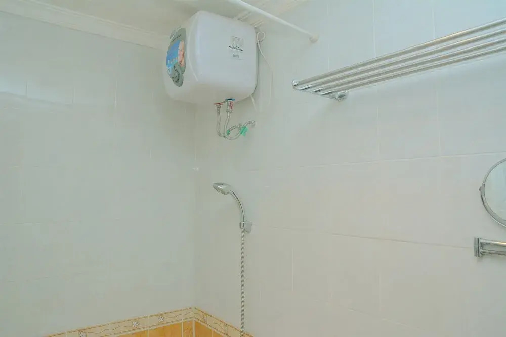 Джакарта: 3BR Business Residence at Grand Palace Kemayoran