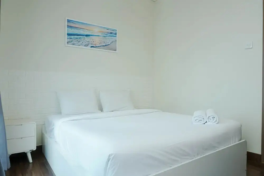Джакарта: Minimalist and Relaxing 1BR Apartment at Puri Orchard