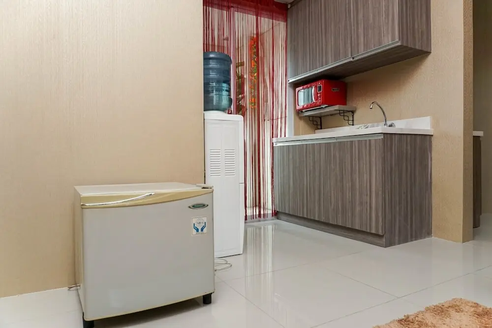Джакарта: Homey And Luxurious 3Br Vittoria Apartment