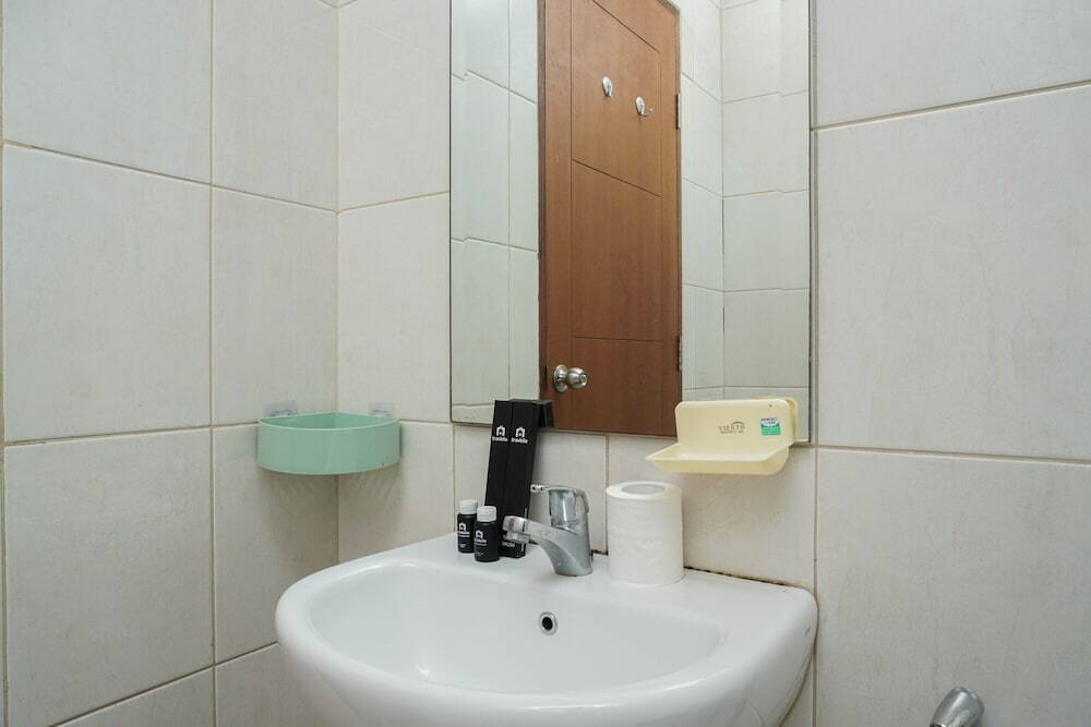 Джакарта: Elegant 2br Apartment at Thamrin Executive Residence